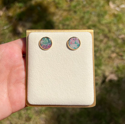 Chrysanthemum Studs -  Artisan Line