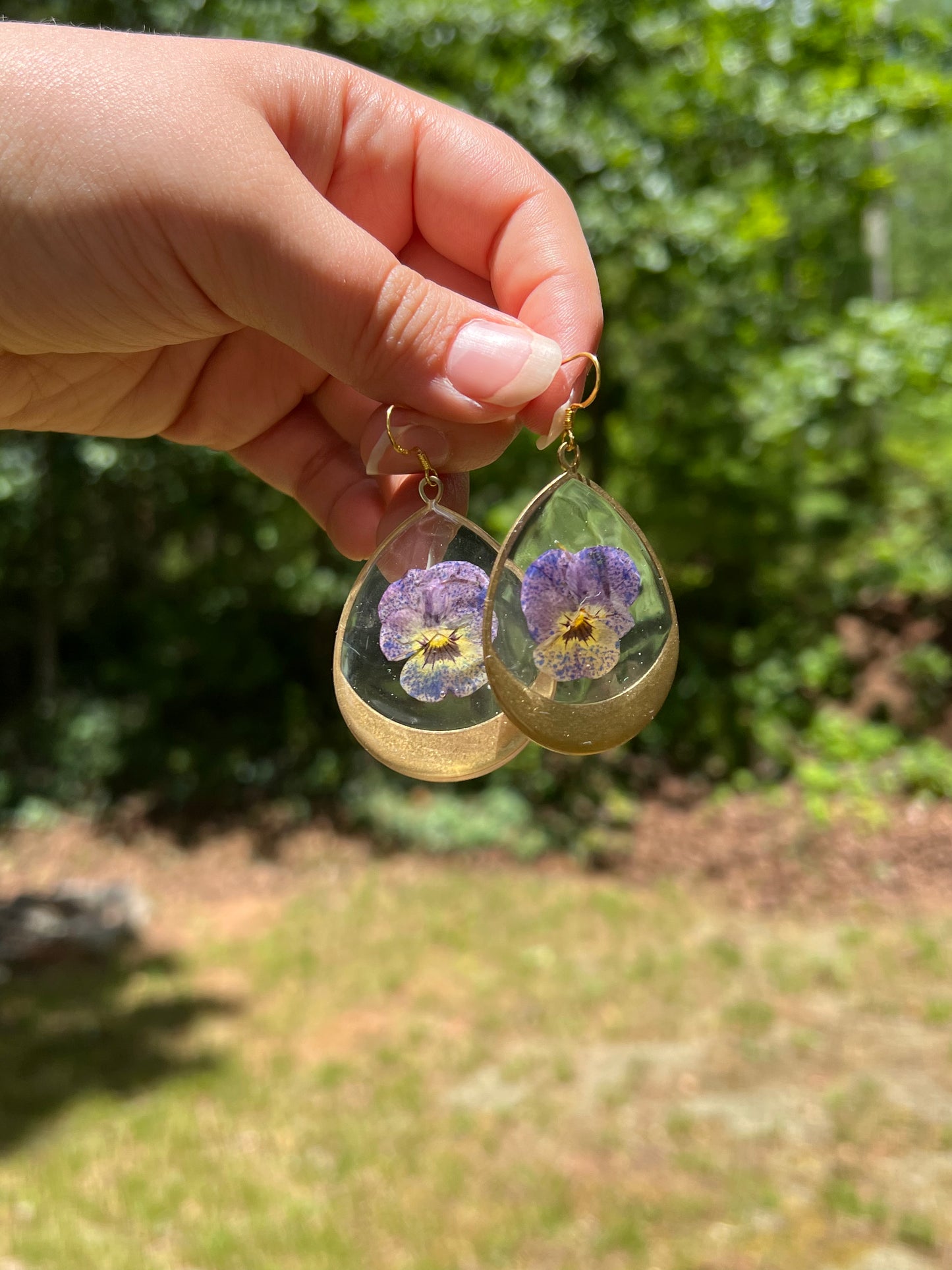 Violet Muse – Purple Pansy Resin Earrings